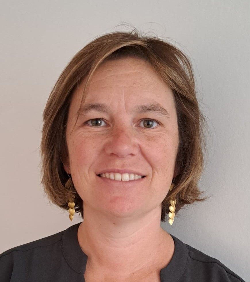 Dr Ellen Braxel